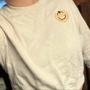 Beverly Hills sweatshirt, size small. LA heart